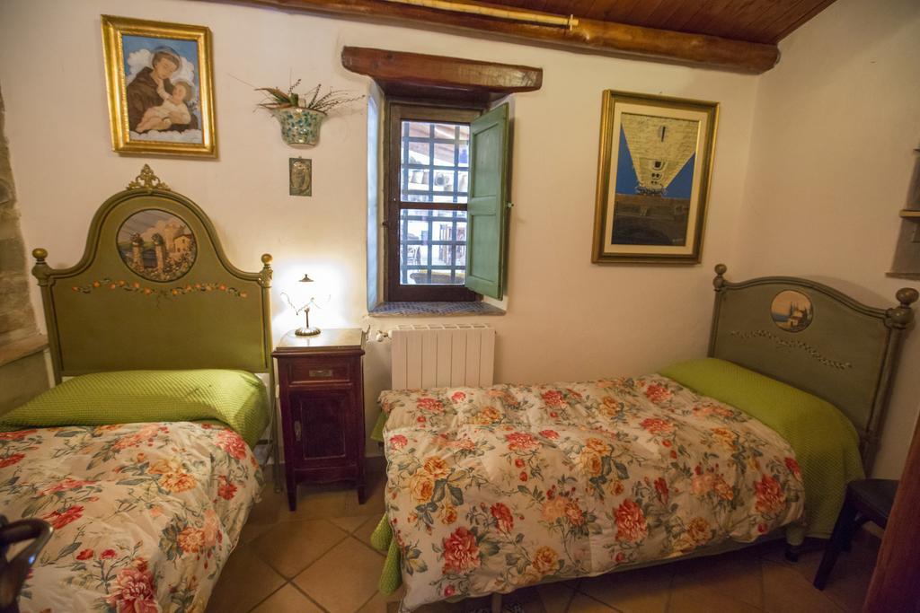 Villa Degli Artisti Cefalù Szoba fotó